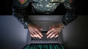 اختراق خوادم DMDC يكشف بيانات 3.05 ملايين منتسب للدفاع الأمريكية